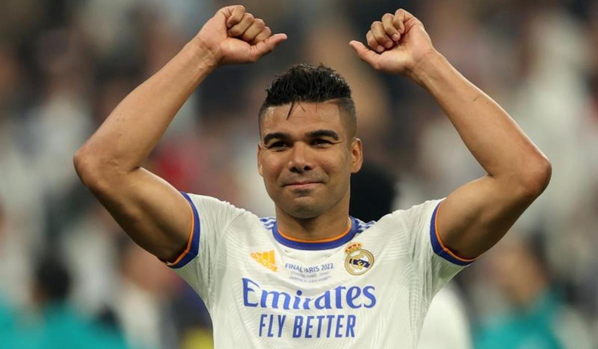 Manchester United Seal Transfer Deal for Real Madrid Midfielder Casemiro